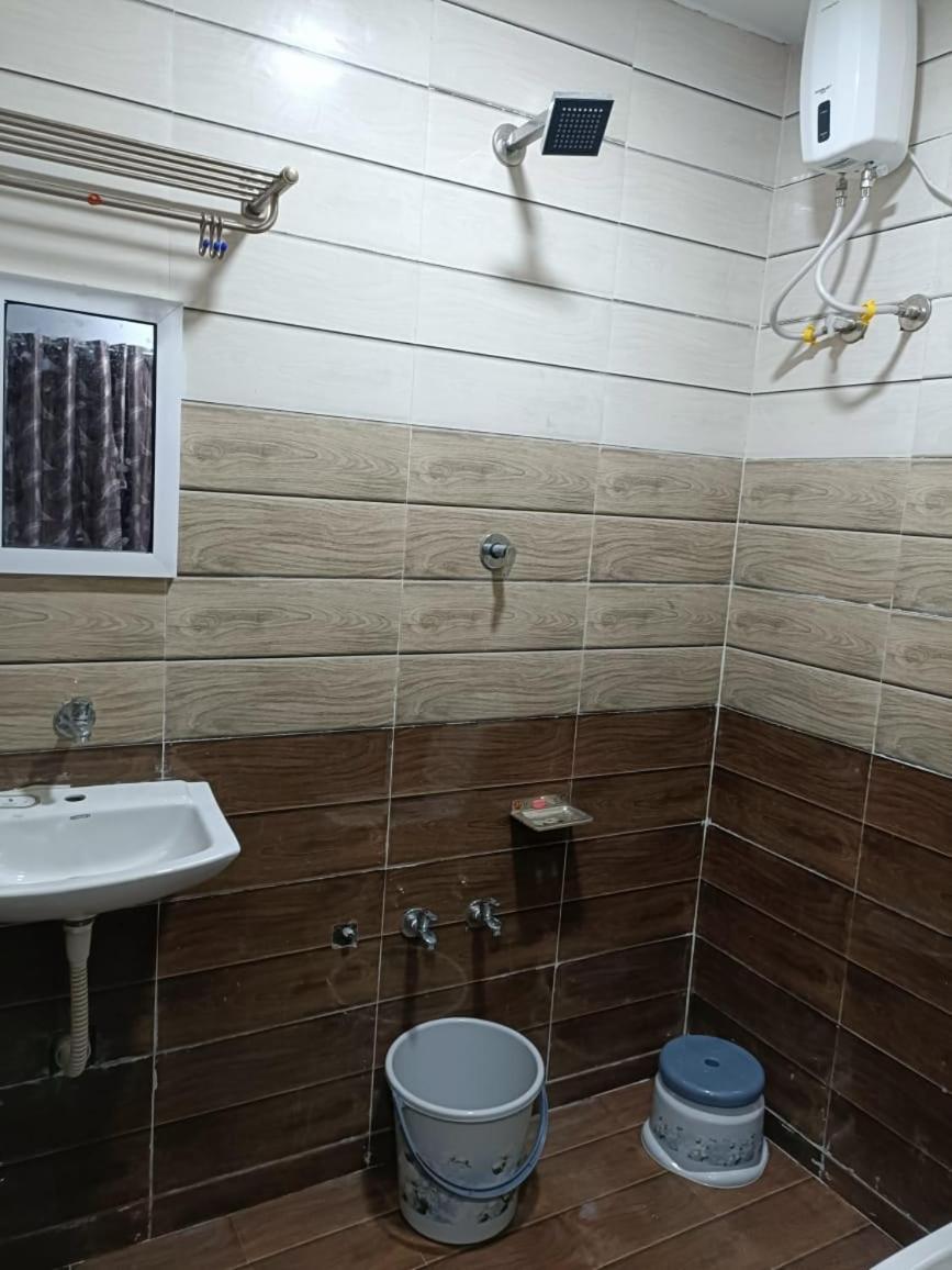 Atithi Home Stay Garudeshwar Esterno foto